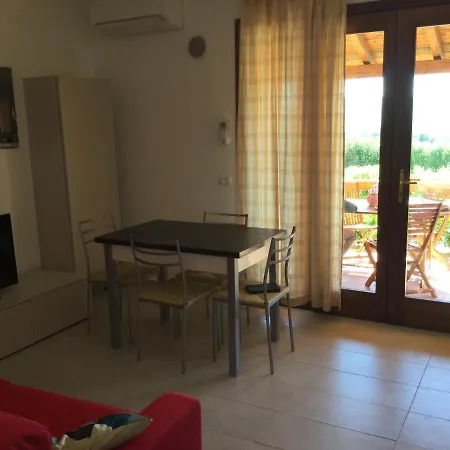 A.i.r. Borgo Di Mare Apartamento Badesi